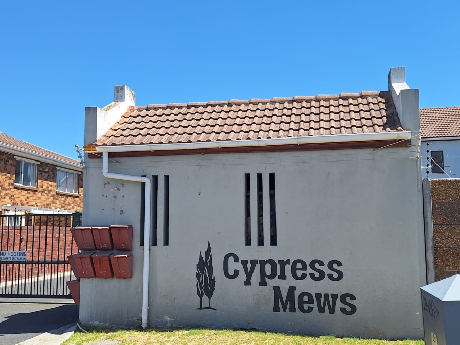 2 Bedroom Property for Sale in Thornton Western Cape